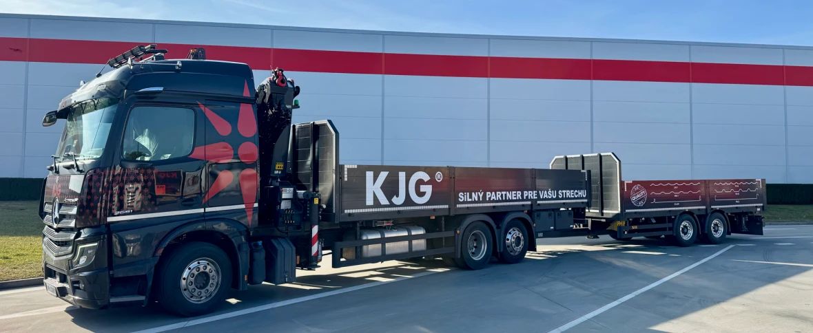 Obrázek - Nákladní vozidla s hydraulickou rukou a vlekem